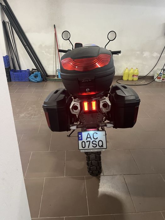 Moto mitt 125 carta de carro
