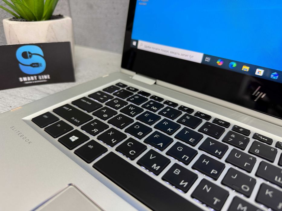 Сенсорний ноутбук Hp X360 1030 G2/i5-7200u/13.3"/256gb ssd/8gb ddr4