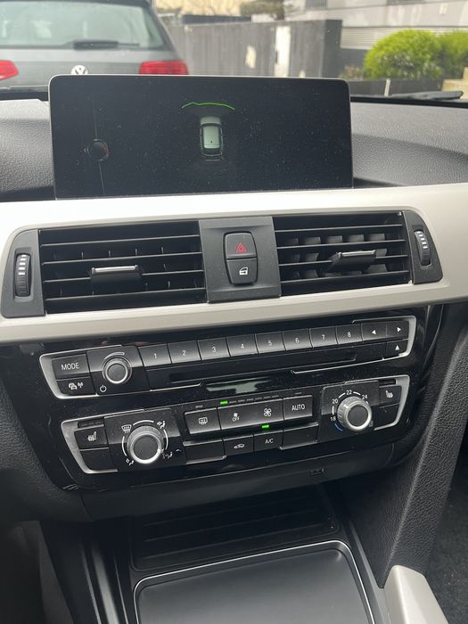 Bmw 318d Touring 2017(auto)
