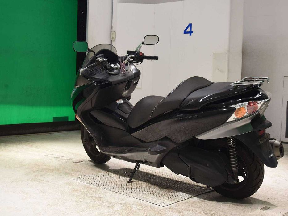 Скутер з Японії Honda Forza 250Z MF10 ABS з документами в АртМото Суми