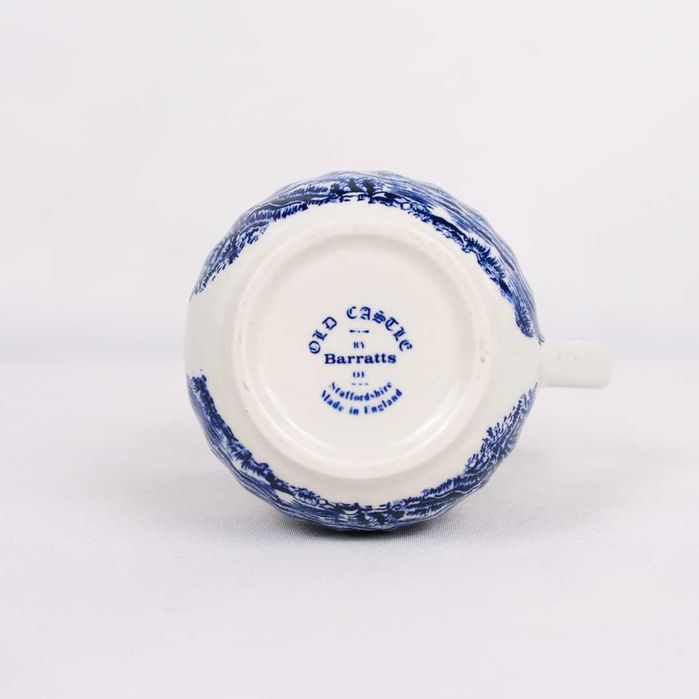 Duas leiteiras em faiança inglesa Old Castle