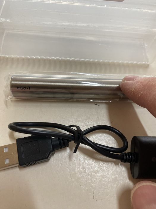 eGo-T 1100mAh bateria plus ladowarka do e-papierosa
