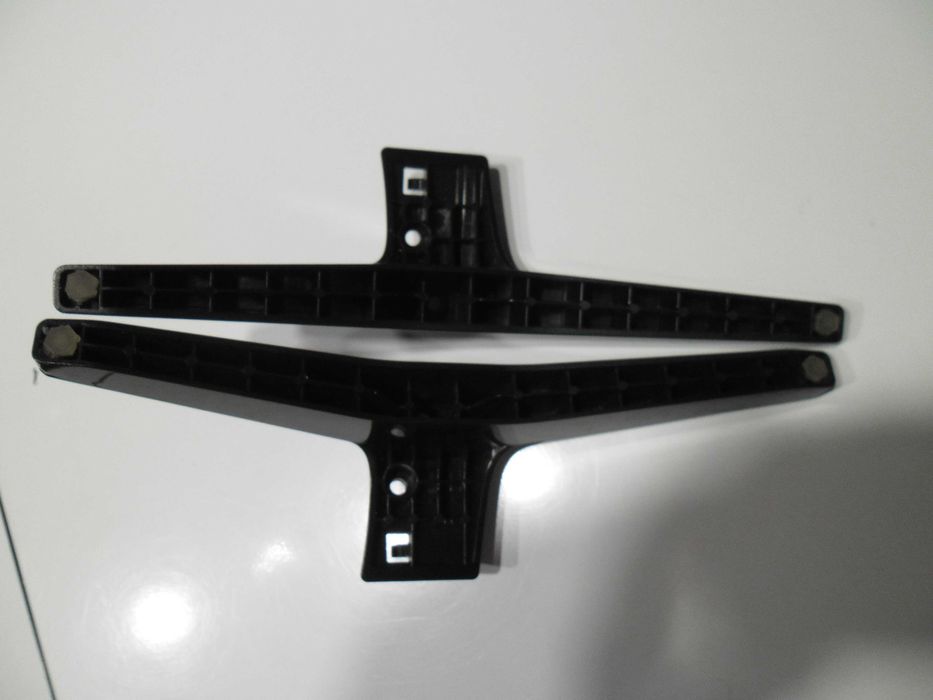 Stojak Nóżki do telewizora LG – komplet (A+B) – oryginalne, sprawne