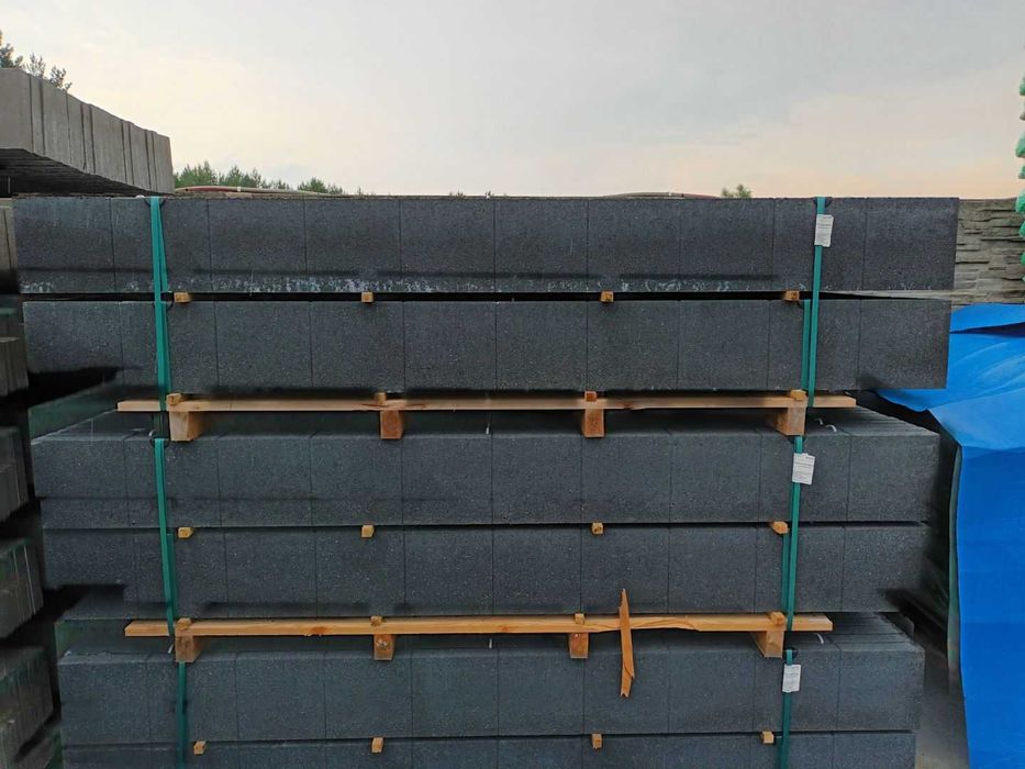 Panel 2D 6/5/6 RAL + podmurówka + słupek + obejmy kpl Producent WALDI