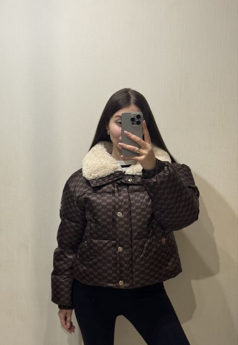 Куртка Michael Kors розмір М.