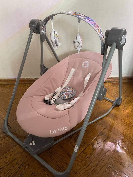 Lionelo Otto — шезлонг із функцією гойдання