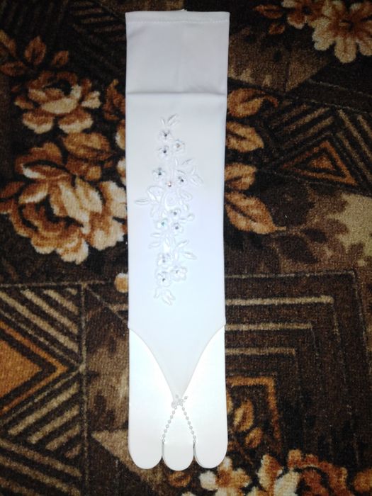 Продам весільну сукню.