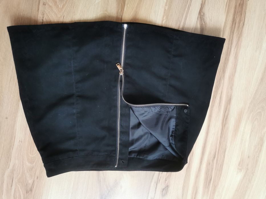 Zamszowa spódnica z zamkiem M/38 H&M