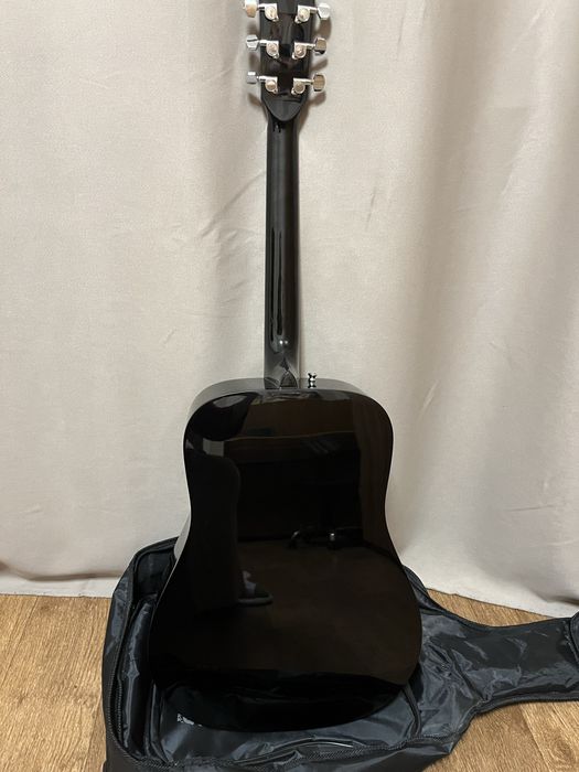 Акустическая гитара Fender