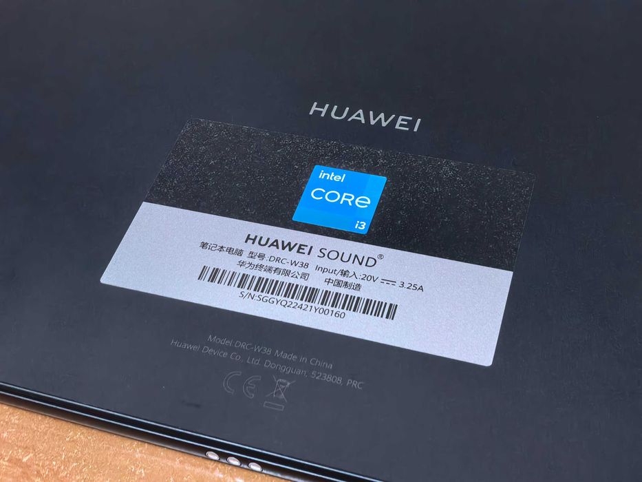 Tablet Windows Huawei Matebook E 12 i3-1110G4 RYSIK KLAWIATURA