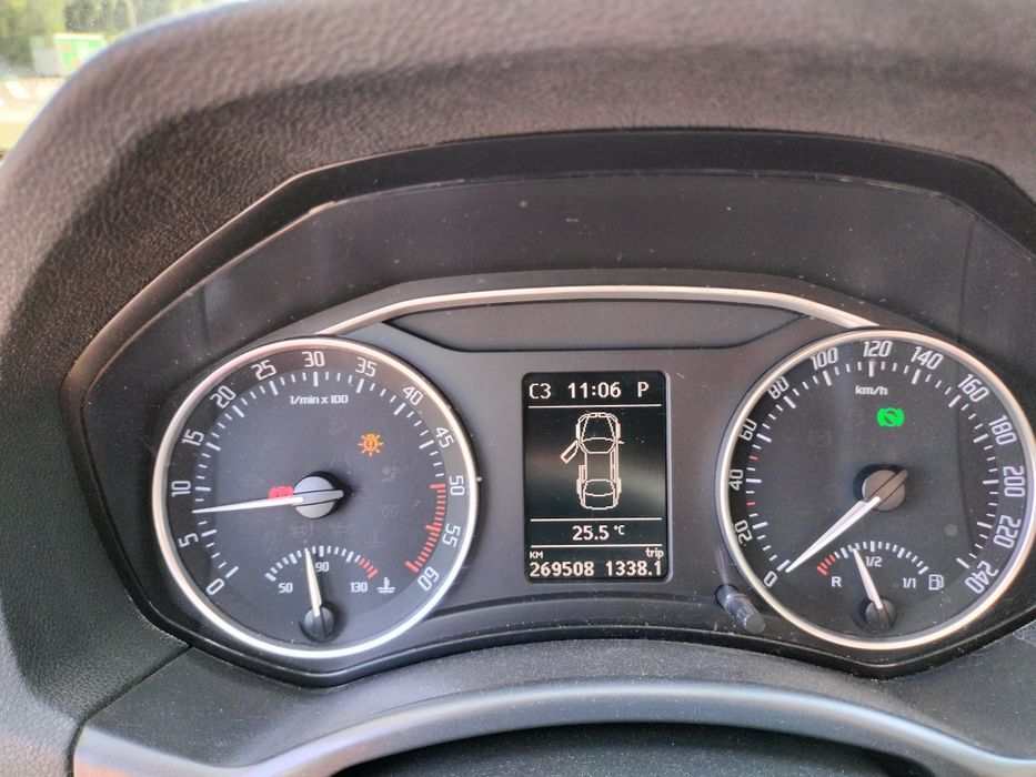 Skoda Octavia 2012 VIN TMBGE61Z6C8021778 фото оголошення 7 з 19
