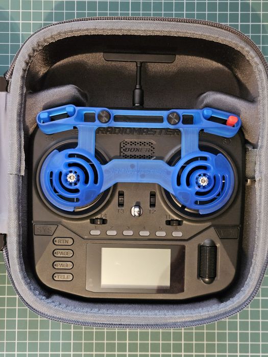 RadioMaster Boxer 4in1 Aparatura RC Dron Samolot Helikopter Symulator