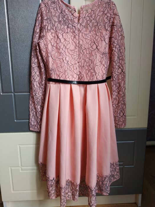 Детское розовое платье