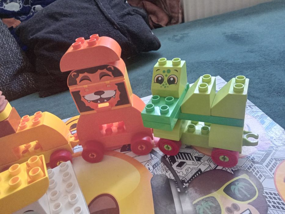 3 zestawy klocków lego duplo
