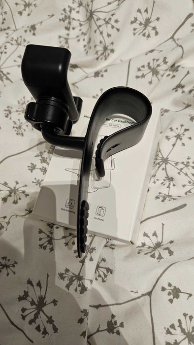 Uchwyt Samochodowy Na Telefon Na Deskę Rozdzielczą Zaciskowy UGREEN