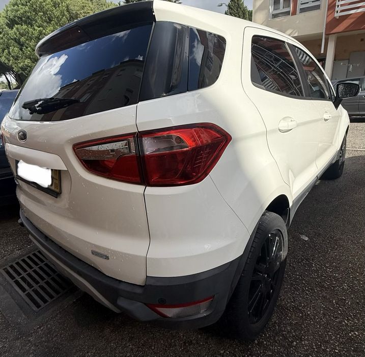 Ford EcoSport 1.0 EcoBoost Titanium 2017 – Apenas 79.000km