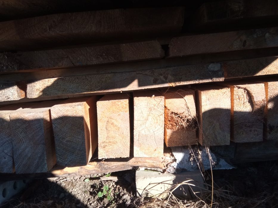 Więźba dachowa krokwie 16x8 deski poltorowki i calowki
