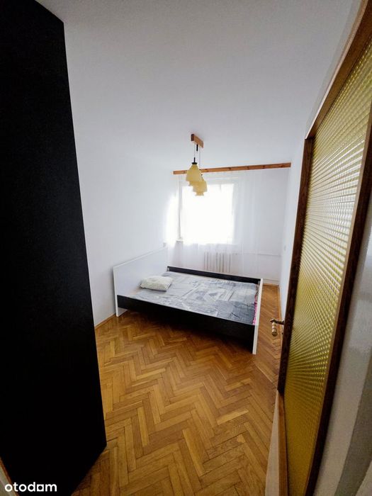 Sprzedam mieszkanie 2-pokojowe z piwnicą – centrum miasta