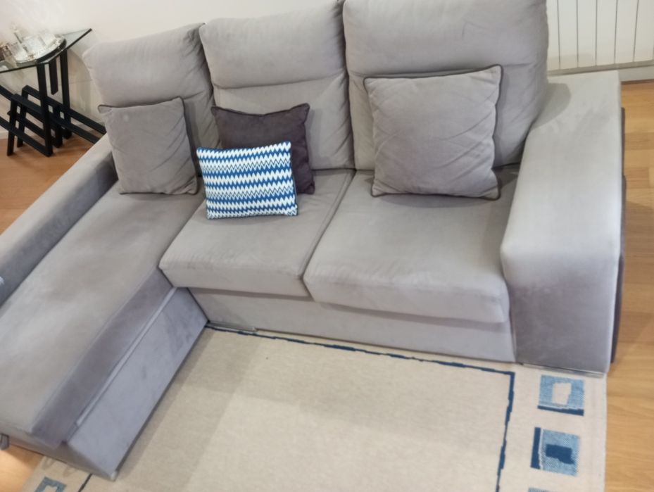 Sofá de 3 lugares com chaise long
