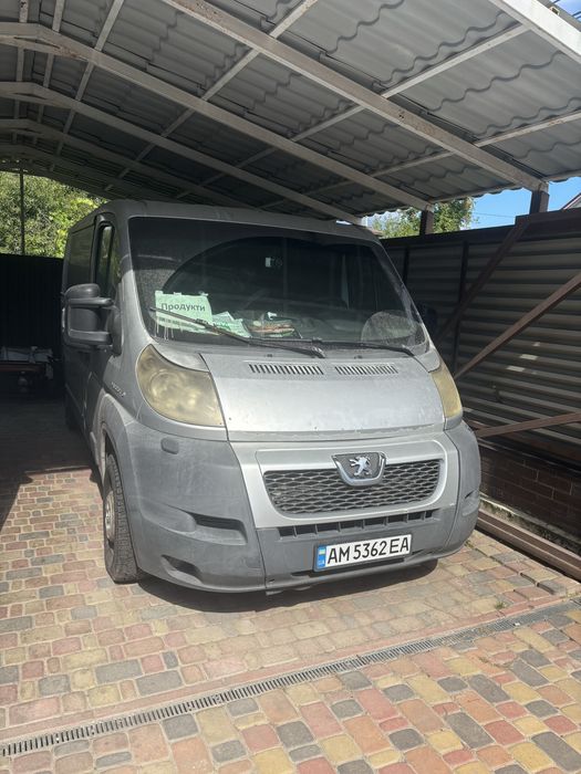 Продам бус  Peugeot
