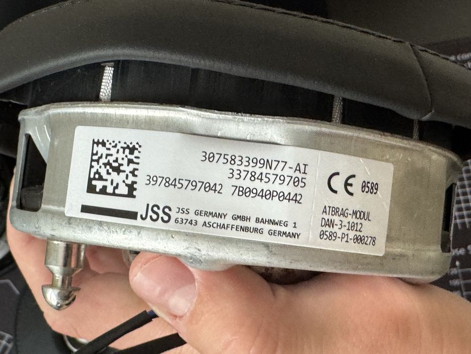 Подушка безпеки Airbag в м руль BMW G30 G32 G20 G22 G01 G02 G11 G12 M