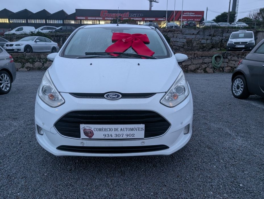 FORD B-Max Titanium64706206328065122