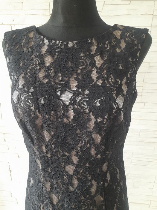 Koronkowa sukienka roz. 36