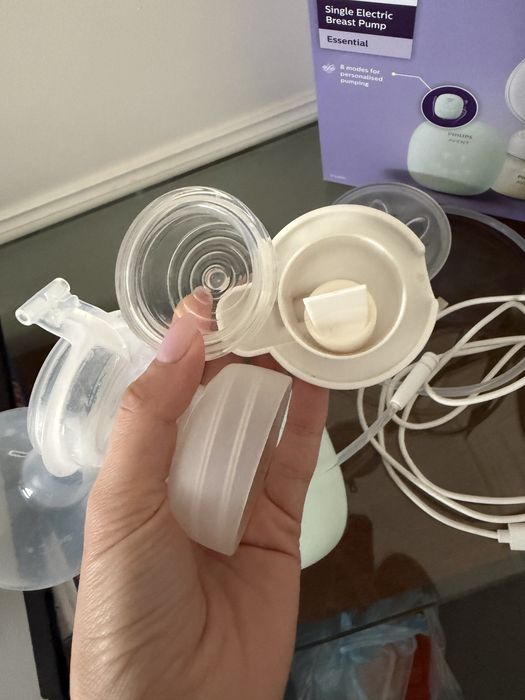 Молоковідсмоктувач Philips Avent SCF323/11 електронний, вживаний