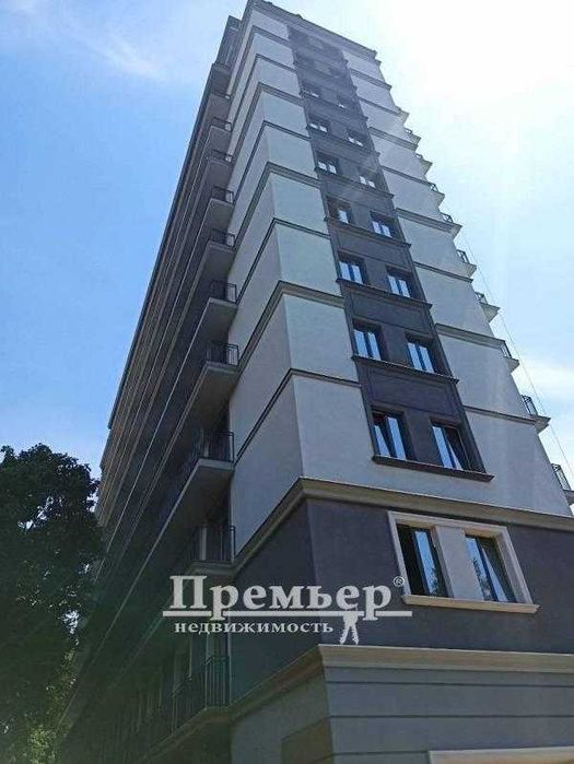 Продам 1 ком квартиру с видом на Парк.  Ремонт. Мебель.
