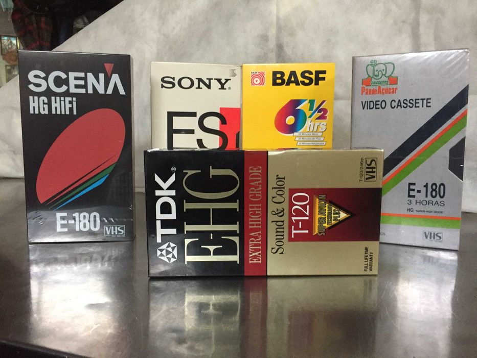 VHS Video Cassettes64729832199426121