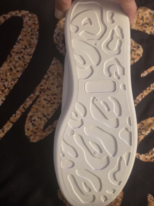 Vende se tennis alexander mcqueen