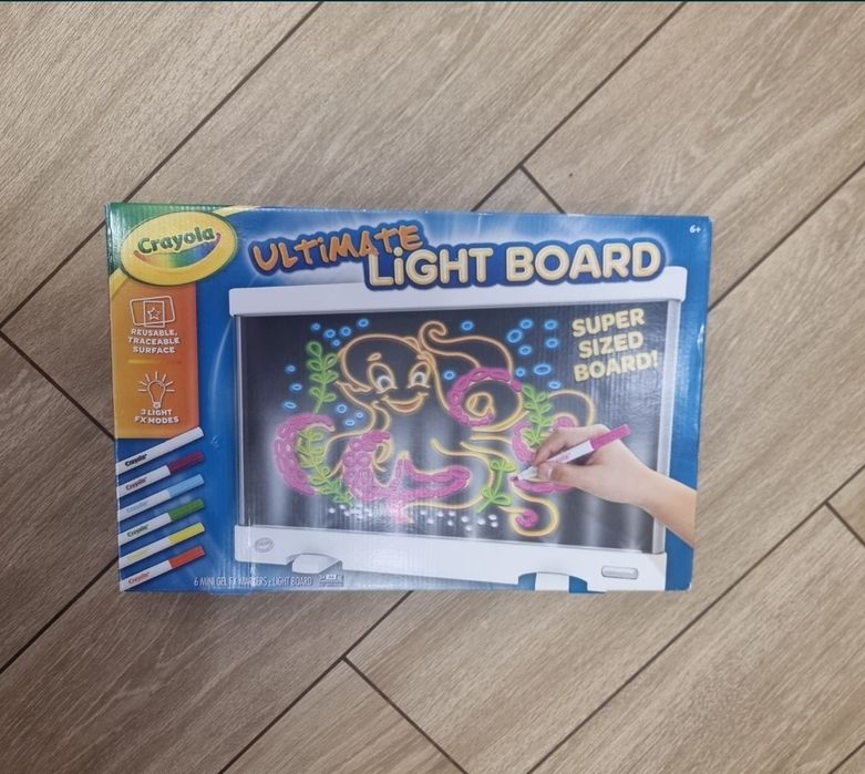 Дошка-планшет для малювання з підсвічуванням Crayola Ultimate Light