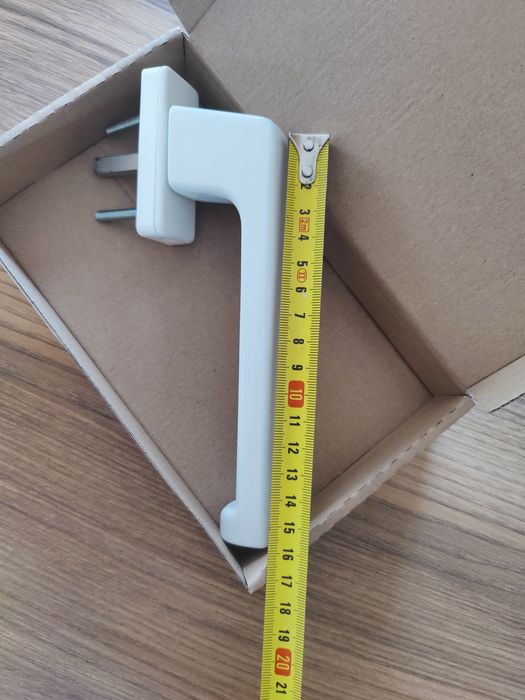 Klamka do drzwi balkonowych przesuwnych