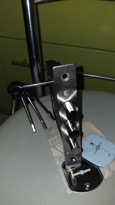 Продам врезной замок Меттэм на гараж,калитку или дом.