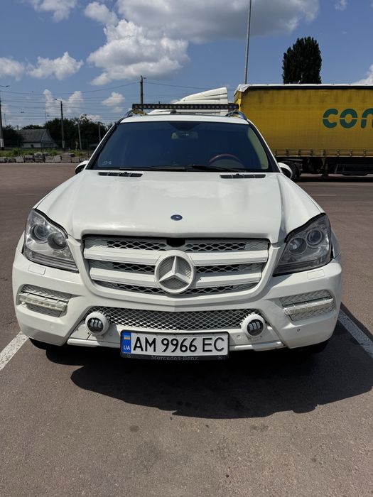 Продаж/ обмін Aвтомобіль Mersedes GL 450  2010  можливо обмін на земельну ділянку в Житомирі