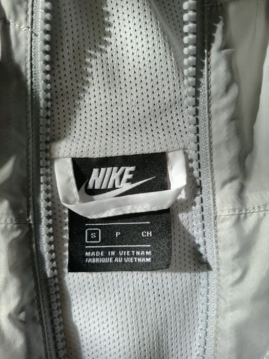 Casaco Nike Windrunner Corta-vento Original – Tam. S