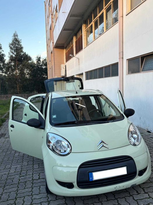 Citröen C1 - Usado, como novo!