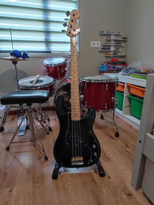 GITARA BASOWA -VINTAGE V4MTB TONY BUTLER SIGNATURE