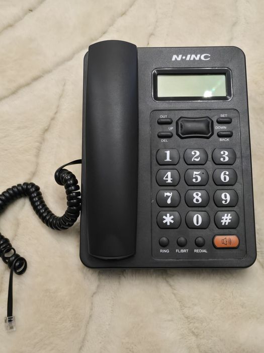 Telefon stacjonarny dla seniora