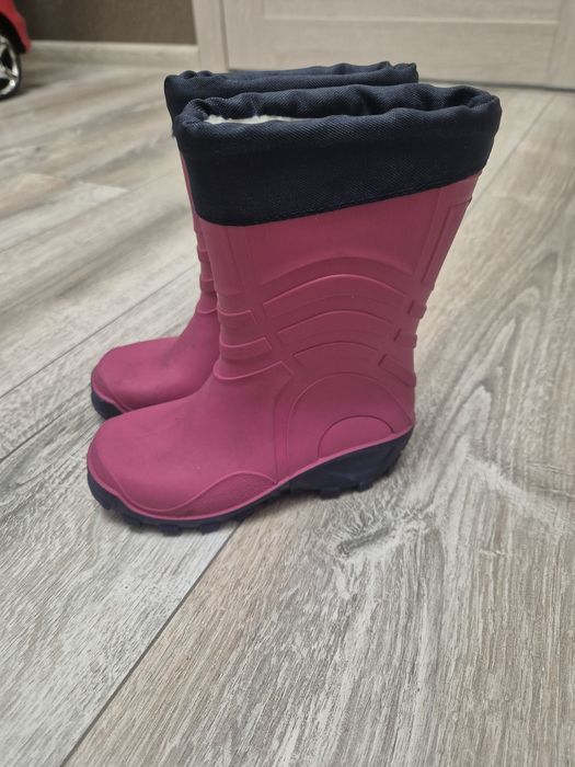 Продам дитяче взуття