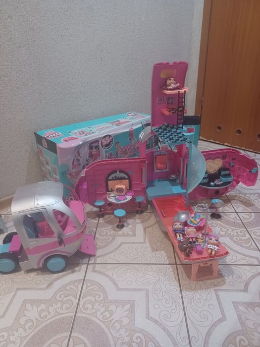 Kamper LOL że światłami i dźwiękiem