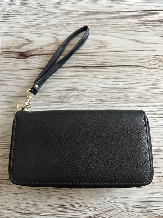 Чоловіча шкіряна барсетка