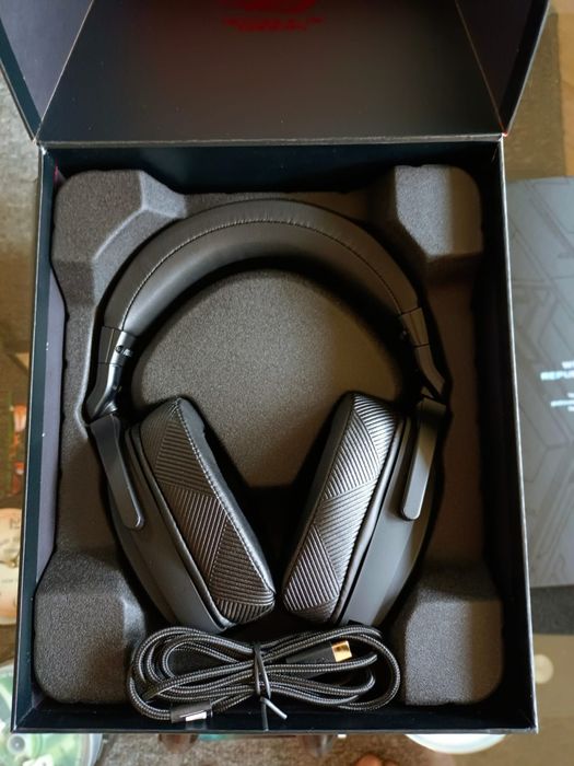 Słuchawki Asus Rog Delta S,z mikrofonem,nowe.