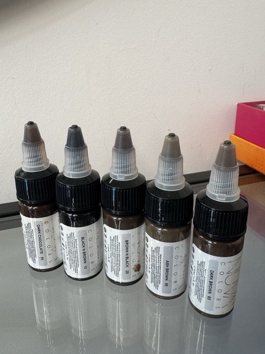 Pigmenty organiczne do makijażu 15 ml pmu kwadron Nuva Color nr 65