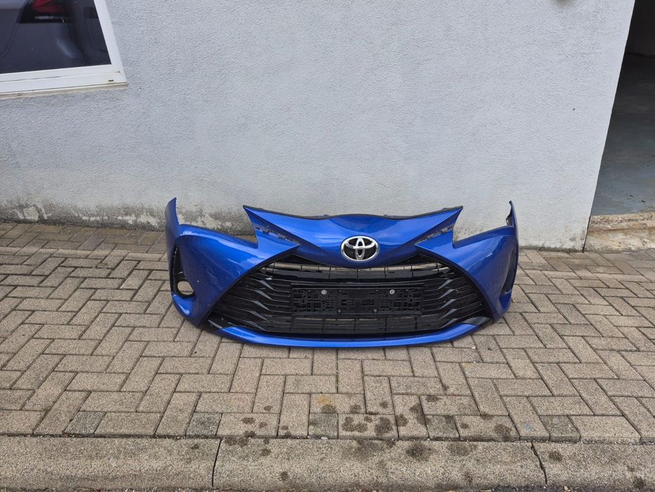 Zderzak Toyota Yaris III Lift 17-30 IDEALNY STAN