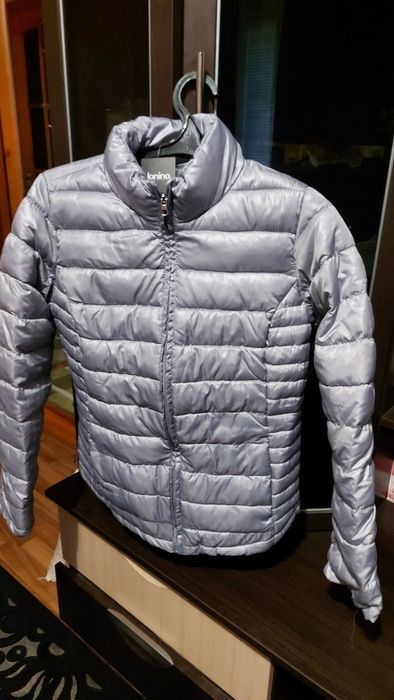 Продам куртку Kik