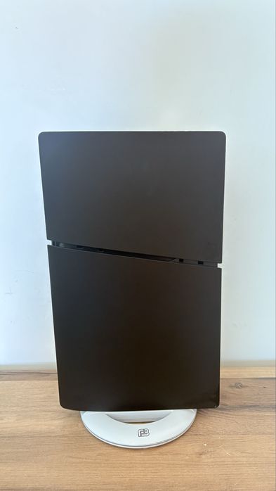PS5 Digital Slim + Commando