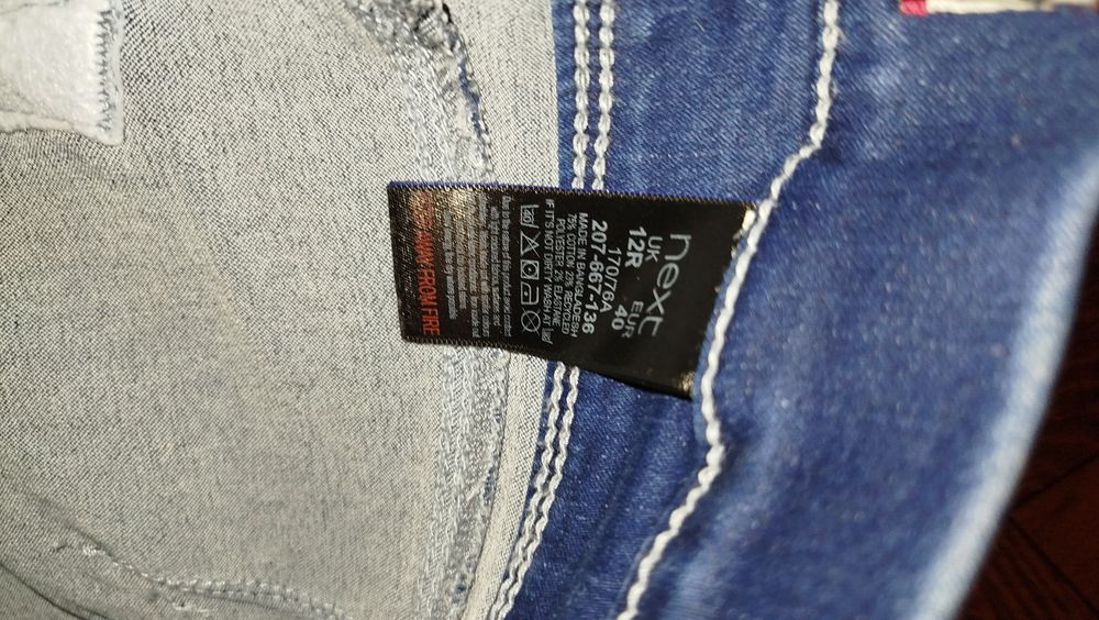 Spodnie damskie dżinsy gumki Next