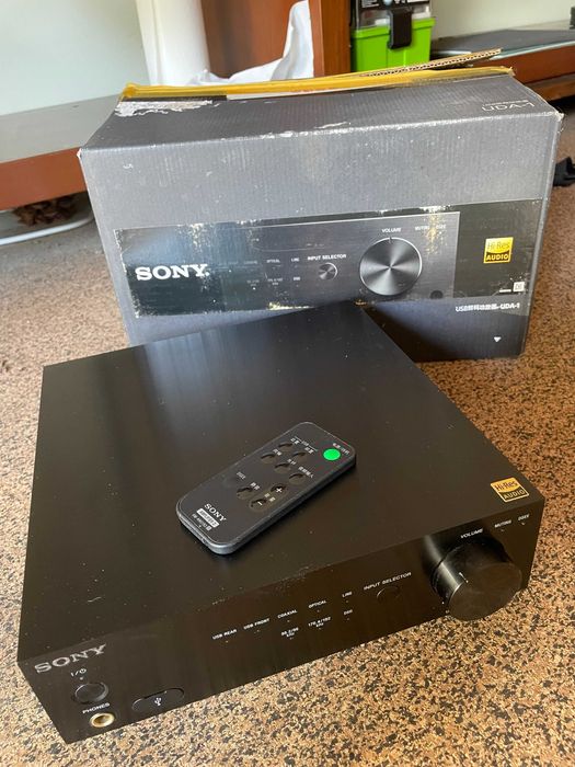 Amplificador SONY UDA-1 + Colunas Creative XM7