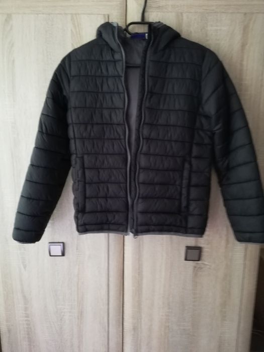 Kurtka przejsciowa z kapturem (wiosna, jesień) 140-146